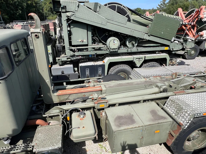 Caminhão Volvo N 10 6X4 - HOOK CONTAINER (3x stock): foto 16