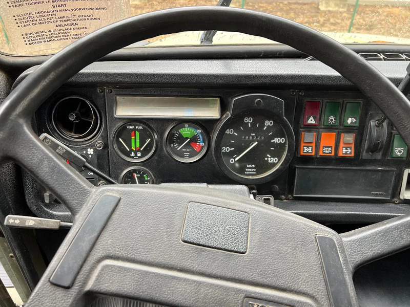 Volvo N 10 6X6 - DUMP - Caminhão: foto 5 Volvo N 10 6X6 - DUMP - Caminhão: foto 5