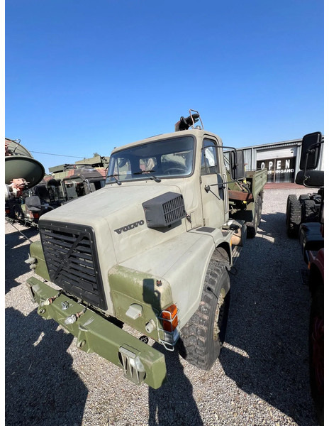 Volvo N 10 6X6 - FASSI 8TM CRANE (4x in stock) - Caminhão, Caminhão grua: foto 3 Volvo N 10 6X6 - FASSI 8TM CRANE (4x in stock) - Caminhão, Caminhão grua: foto 3