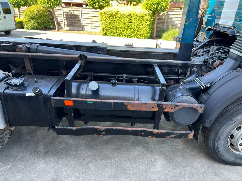 Mercedes-Benz SK 2638 V8 Ex-politie voertuig - Caminhão polibenne: foto 4 Mercedes-Benz SK 2638 V8 Ex-politie voertuig - Caminhão polibenne: foto 4