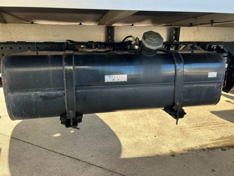 Mitsubishi Canter - Carrinha de contentor: foto 5 Mitsubishi Canter - Carrinha de contentor: foto 5