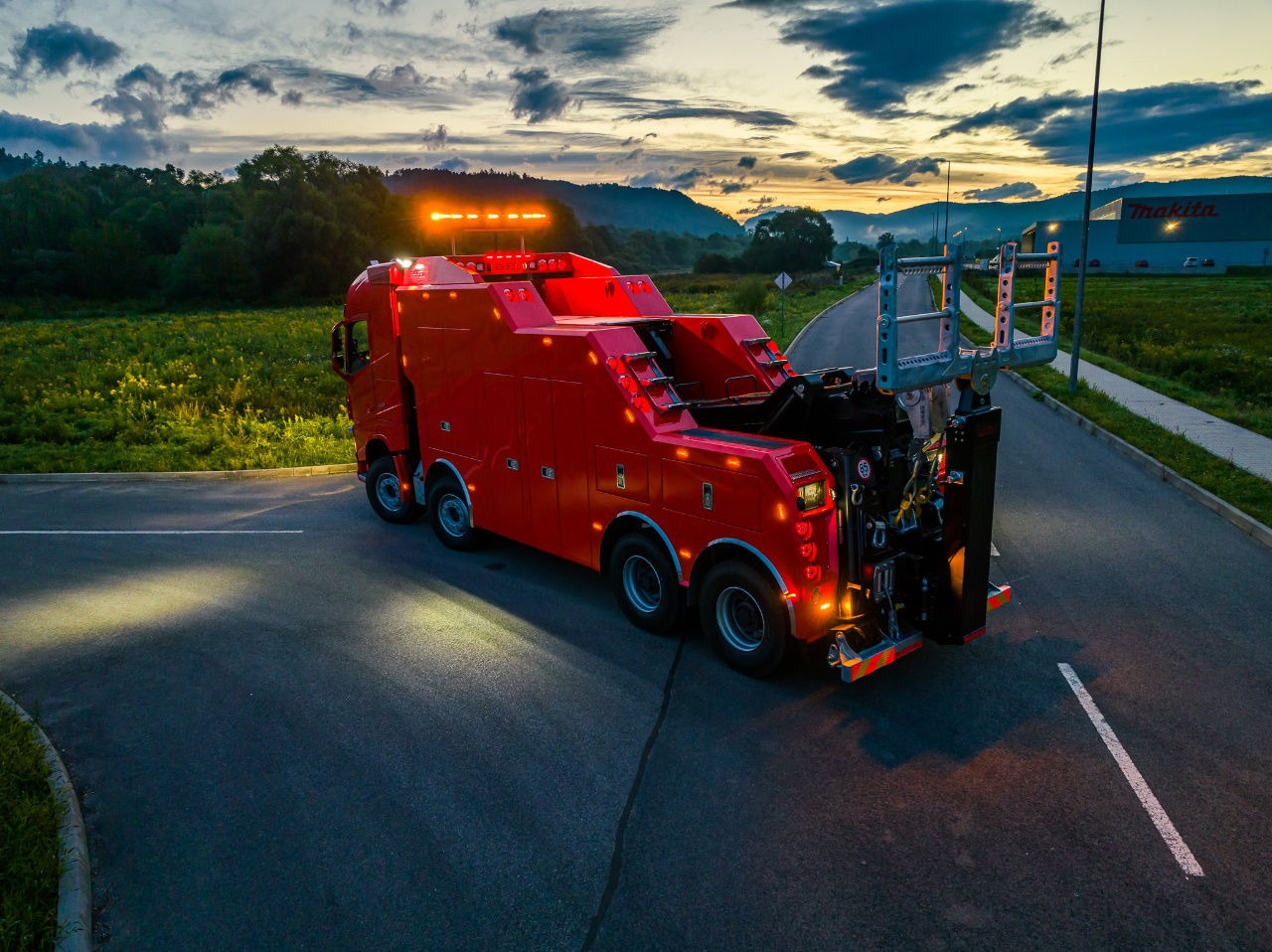 Volvo FH NEW ER4120 5 winches T-REX Volvo FH 540 8x4 WB6,0 White - Caminhão reboque: foto 3 Volvo FH NEW ER4120 5 winches T-REX Volvo FH 540 8x4 WB6,0 White - Caminhão reboque: foto 3