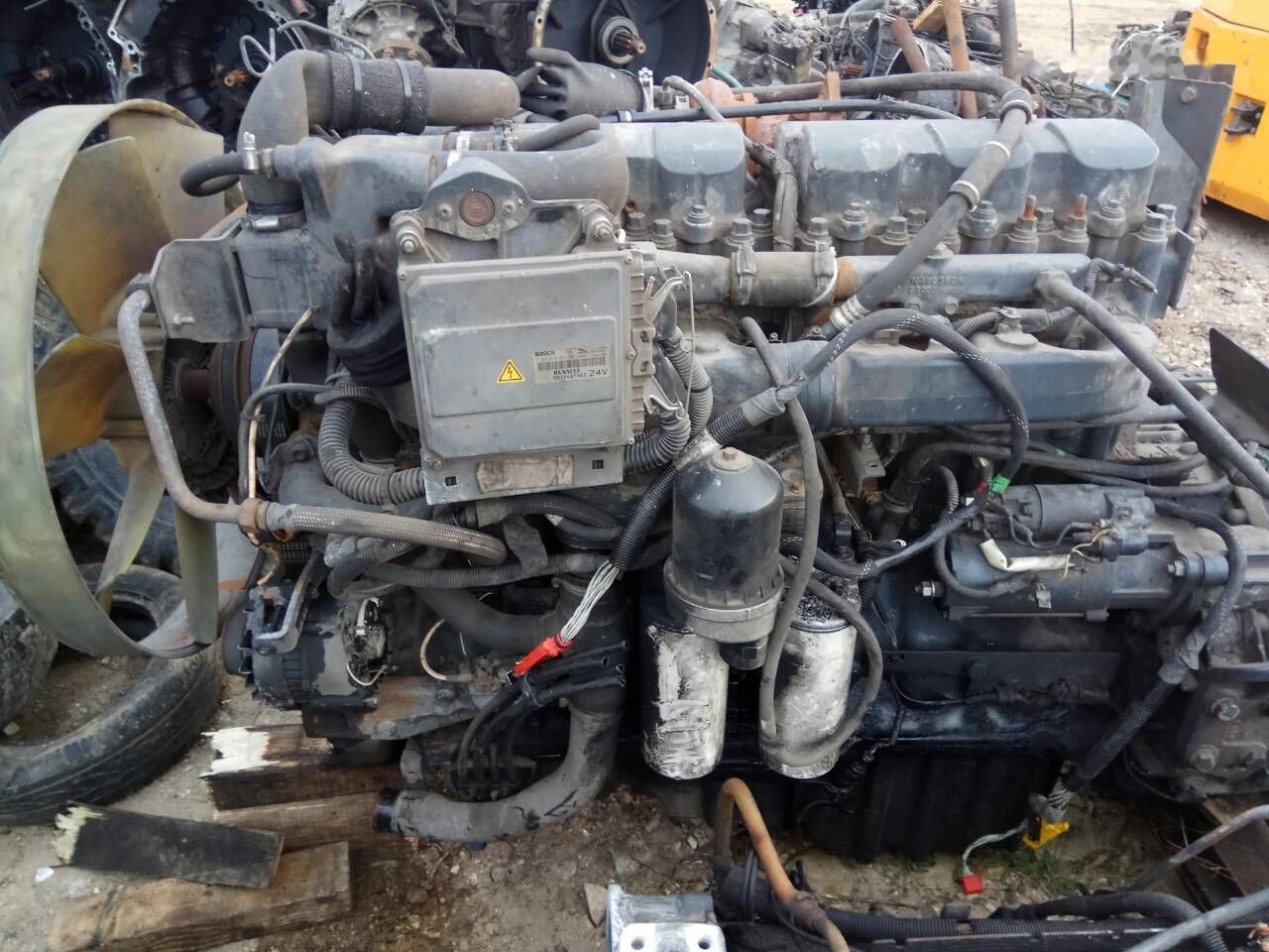 Renault E-TECH 440 Renault MAGNUM - Motor de Caminhão: foto 2 Renault E-TECH 440 Renault MAGNUM - Motor de Caminhão: foto 2