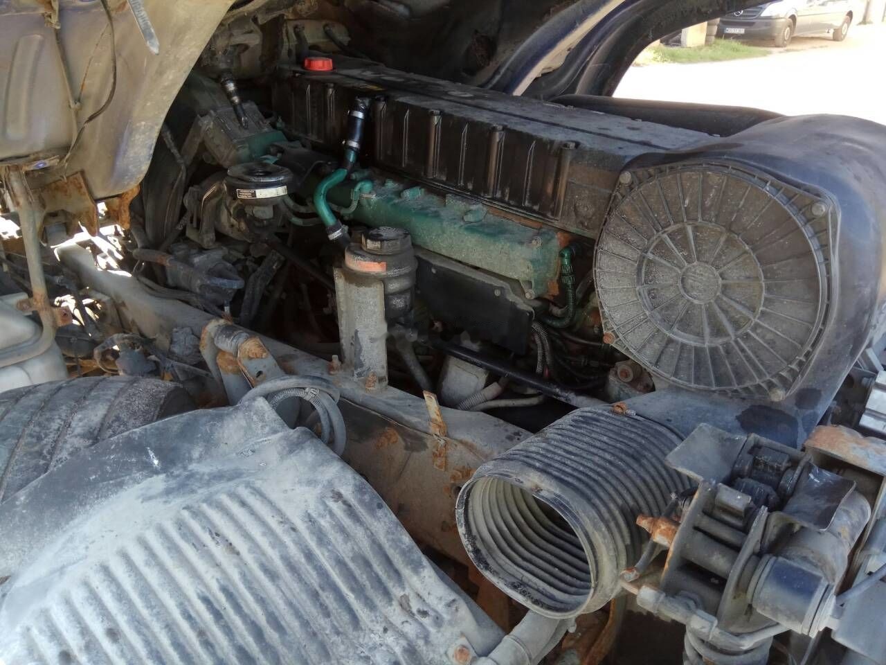 Volvo D12C 460 E3   Volvo FH 12 - Motor de Caminhão: foto 2 Volvo D12C 460 E3   Volvo FH 12 - Motor de Caminhão: foto 2