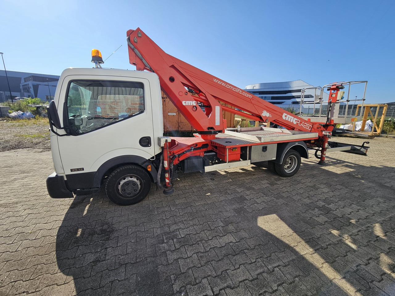 Locação de Nissan Cabstar CMC PLA 250 - 25m TOP nur 420 Stunden! Nissan Cabstar CMC PLA 250 - 25m TOP nur 420 Stunden!: foto 7