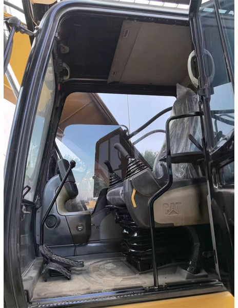 Caterpillar 320D2 - Escavadora de rastos: foto 5 Caterpillar 320D2 - Escavadora de rastos: foto 5