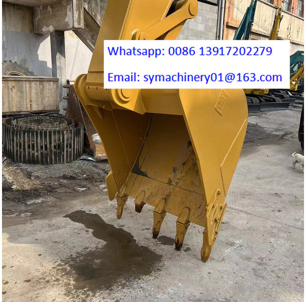 Escavadora de rastos Caterpillar 320D2L: foto 9