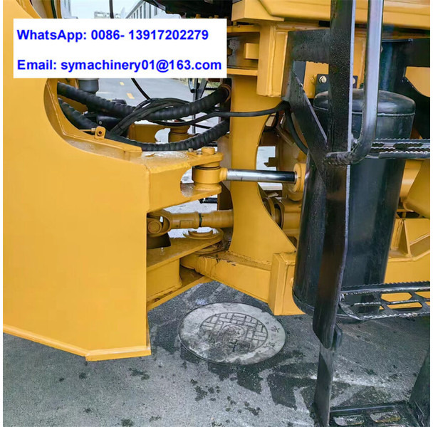 Carregadeira de rodas Caterpillar 966H: foto 8
