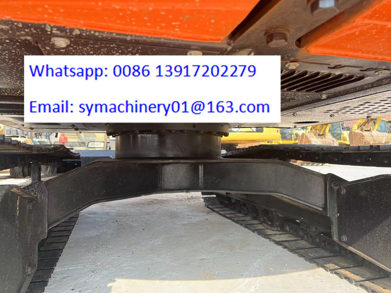 Mini escavadeira Hitachi ZX70: foto 10