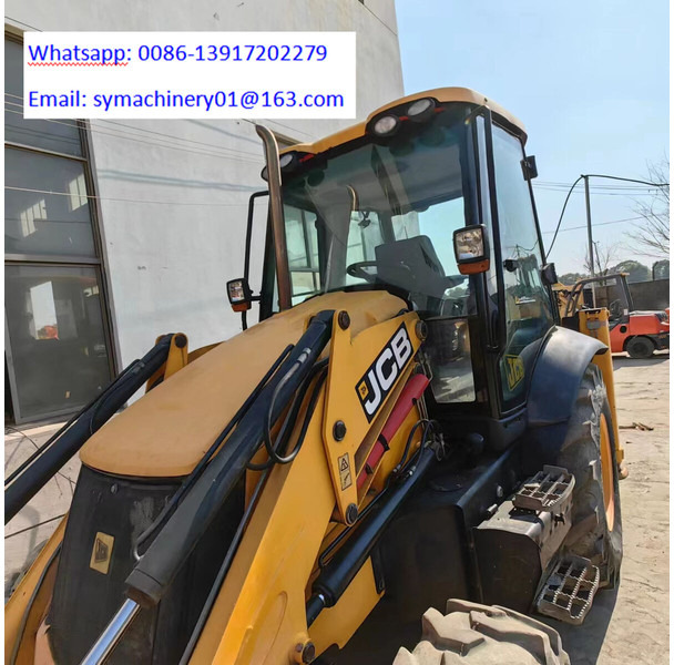 Retroescavadeira JCB 3CX: foto 11