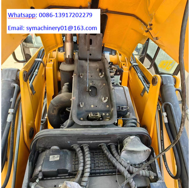 Retroescavadeira JCB 3CX: foto 16