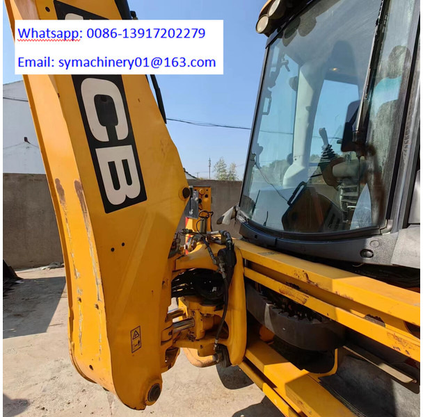 Retroescavadeira JCB 3CX: foto 12