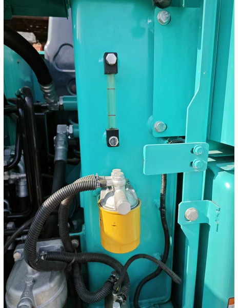Mini escavadeira Kobelco SK75: foto 8