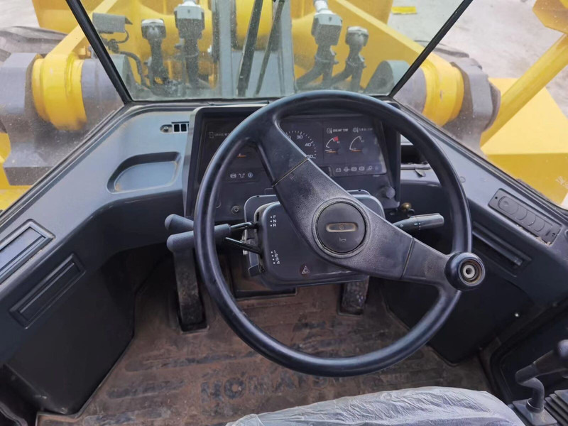 Komatsu WA470-3 - Carregadeira de rodas: foto 5 Komatsu WA470-3 - Carregadeira de rodas: foto 5