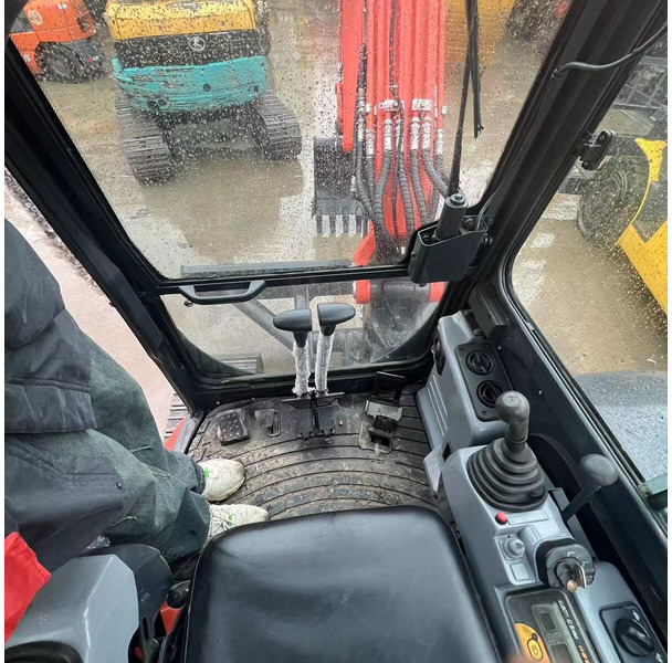 Kubota U55 - Mini escavadeira: foto 2 Kubota U55 - Mini escavadeira: foto 2