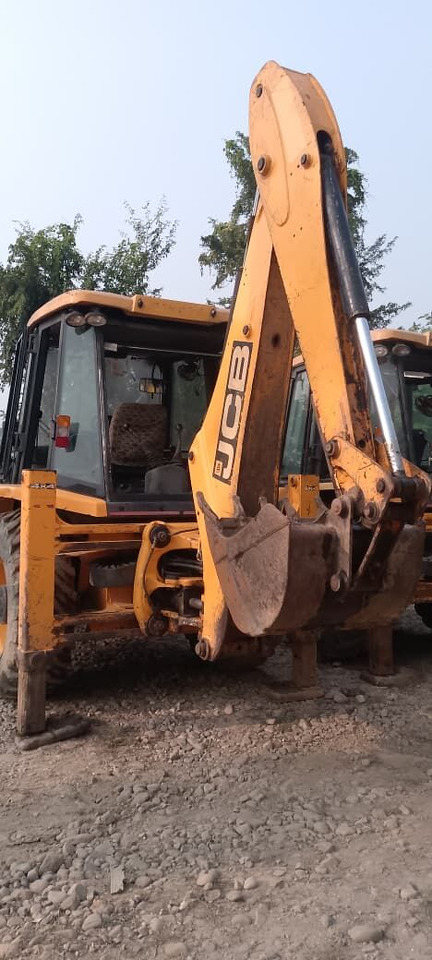 JCB 3DX backhoe loader - Retroescavadeira: foto 4 JCB 3DX backhoe loader - Retroescavadeira: foto 4