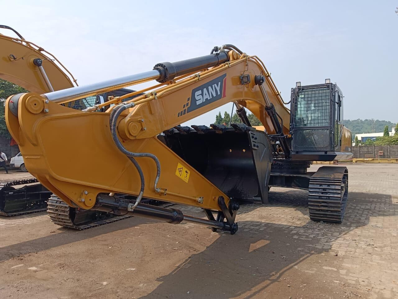 New Sany SY350C-9HD SPARC tracked excavator - Escavadora de rastos: foto 4 New Sany SY350C-9HD SPARC tracked excavator - Escavadora de rastos: foto 4