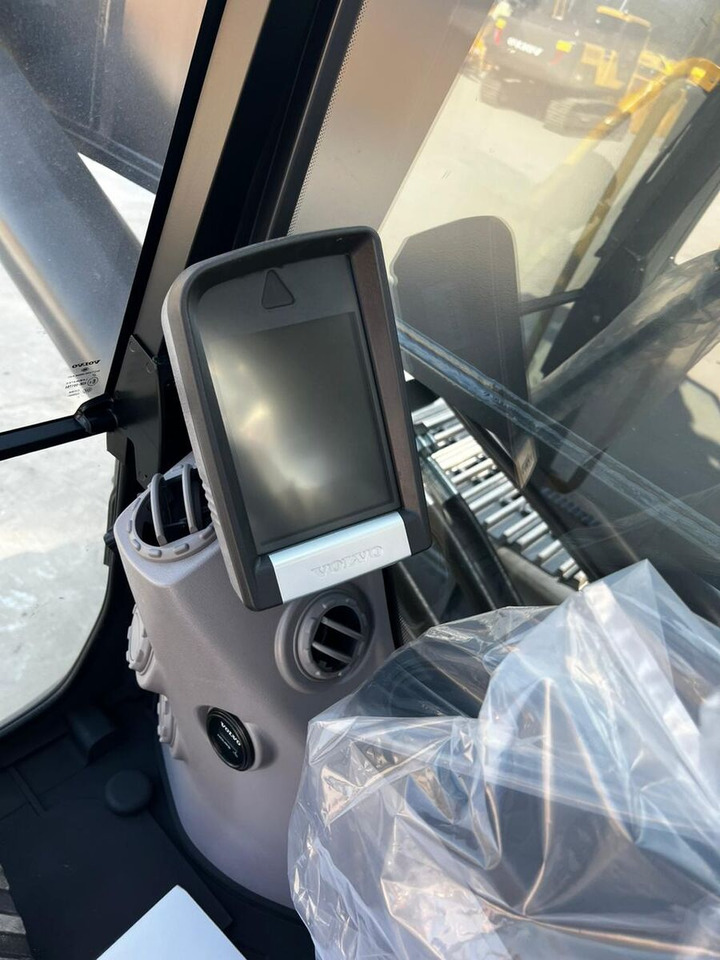 New Volvo EC480DL tracked excavator - Escavadora de rastos: foto 5 New Volvo EC480DL tracked excavator - Escavadora de rastos: foto 5