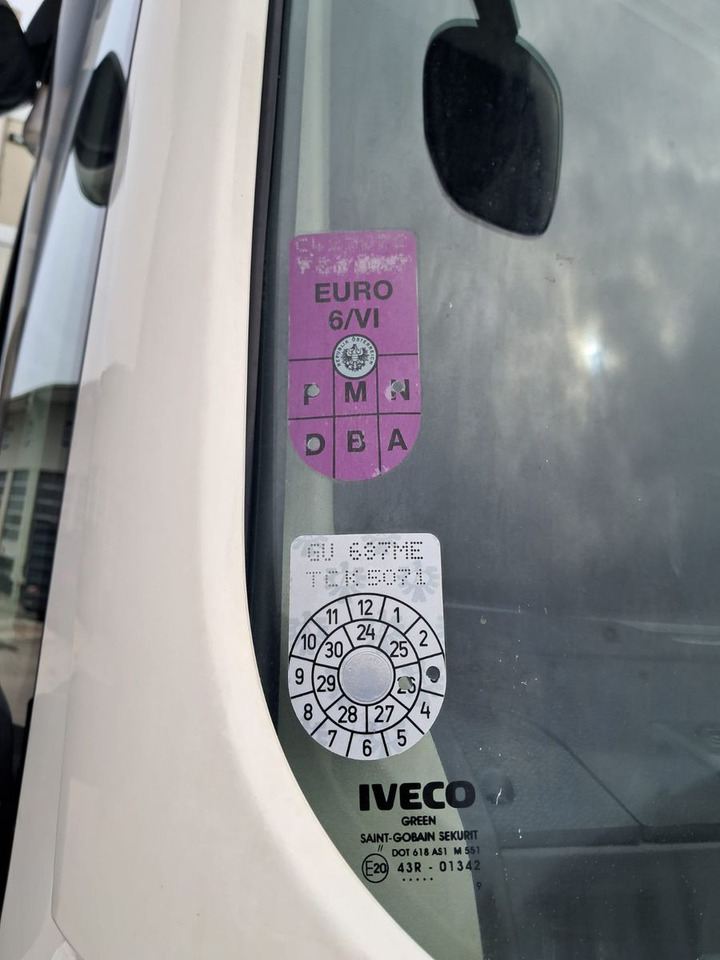 Caminhão frigorífico Iveco Stralis 460 Kühlkoffer | LBW | Klima | Retar: foto 17