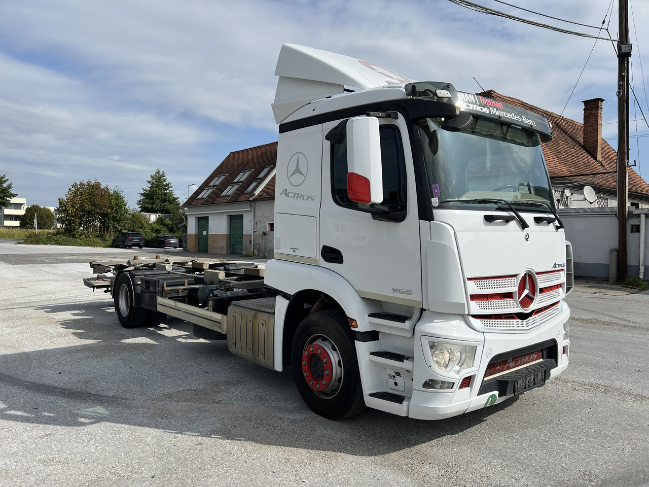 MERCEDES-BENZ ACTROS 18 36 | Klima | Kamera | Diff. | - Caminhão transportador de contêineres/ Caixa móvel: foto 2 MERCEDES-BENZ ACTROS 18 36 | Klima | Kamera | Diff. | - Caminhão transportador de contêineres/ Caixa móvel: foto 2