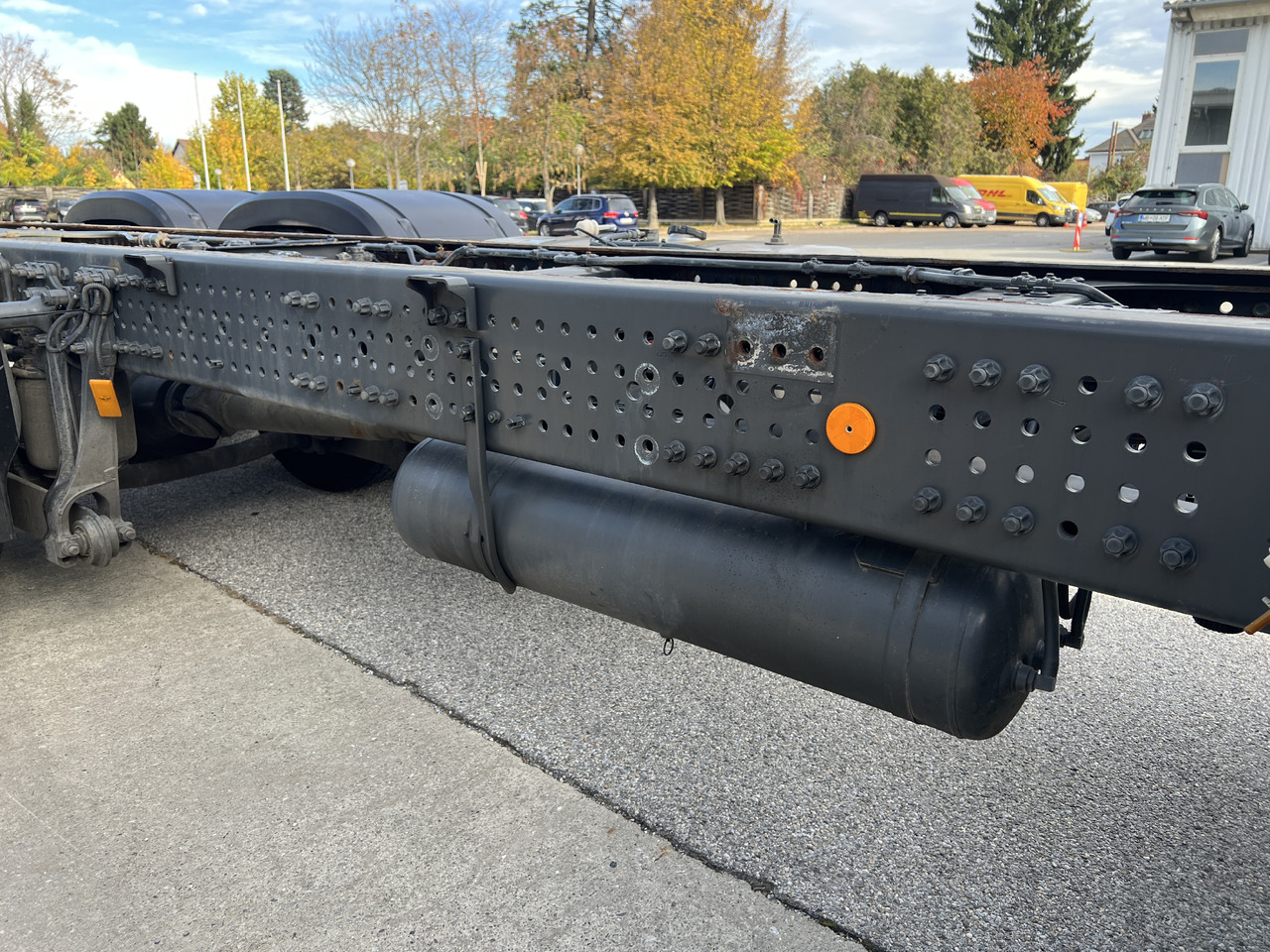 Caminhão chassi MERCEDES-BENZ Antos 25 40 | Standheizung | Klima | Liftachse: foto 28 Caminhão chassi MERCEDES-BENZ Antos 25 40 | Standheizung | Klima | Liftachse: foto 28