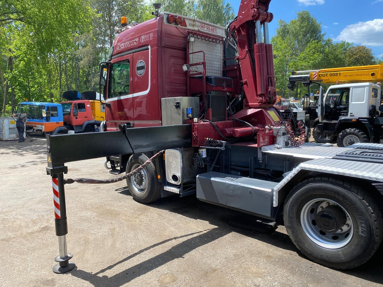 Mercedes-Benz ACTROS 3348 Kran HMF3720K4 Fly-Jip Fun k Klima - Caminhão grua: foto 5 Mercedes-Benz ACTROS 3348 Kran HMF3720K4 Fly-Jip Fun k Klima - Caminhão grua: foto 5