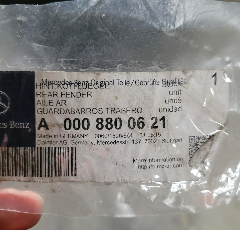 BŁOTNIK MERCEDES ACTROS NOWY ORYGINAŁ A0008800621 CHWALIM116 - Para-lama de Caminhão: foto 5 BŁOTNIK MERCEDES ACTROS NOWY ORYGINAŁ A0008800621 CHWALIM116 - Para-lama de Caminhão: foto 5