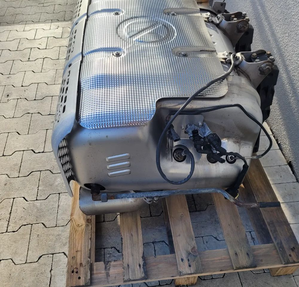 KATALIZATOR IVECO EUROCARGO E6 ORYGINAŁ - Conversor catalítico de Caminhão: foto 2 KATALIZATOR IVECO EUROCARGO E6 ORYGINAŁ - Conversor catalítico de Caminhão: foto 2