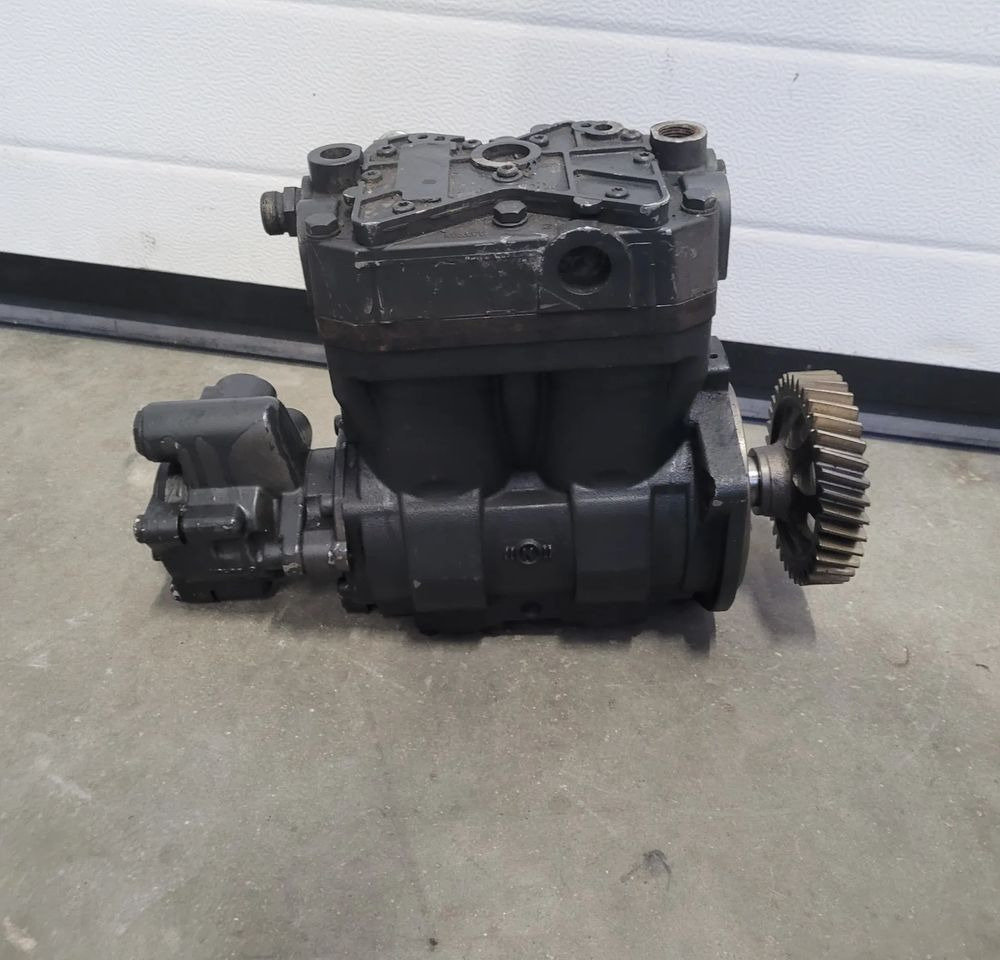 KOMPRESOR +WSPOMAGANIE IVECO STRALIS ORYGINAŁ 504293730 CHWALIM116 - Compressor, sistema de ar comprimido de Caminhão: foto 2 KOMPRESOR +WSPOMAGANIE IVECO STRALIS ORYGINAŁ 504293730 CHWALIM116 - Compressor, sistema de ar comprimido de Caminhão: foto 2