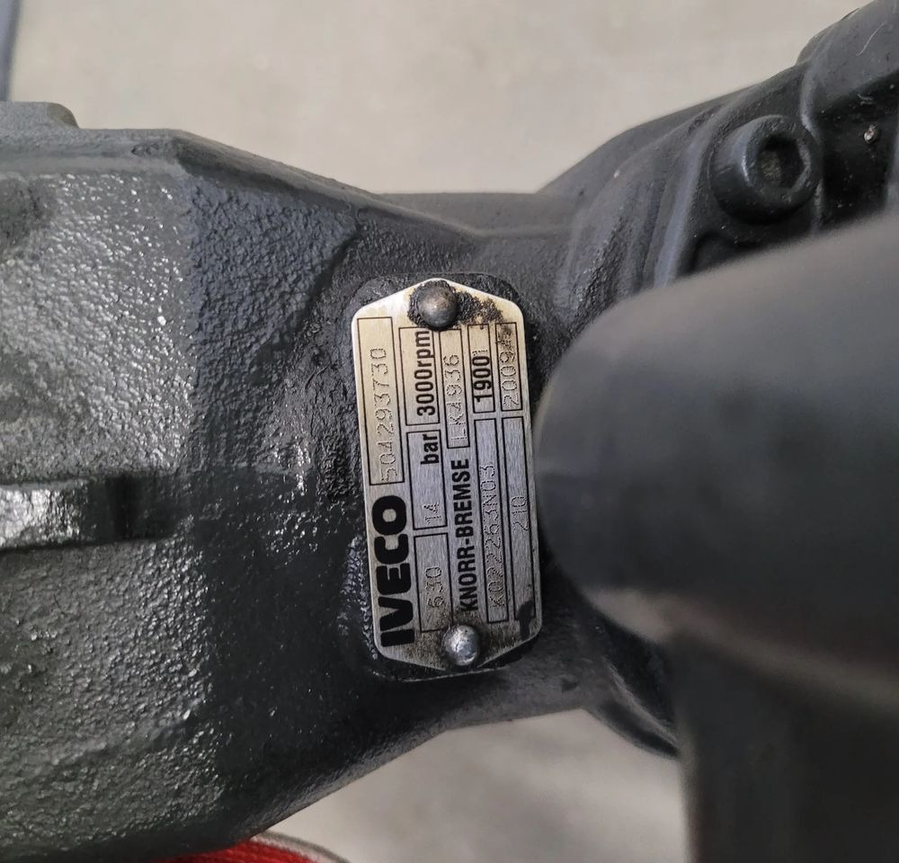 KOMPRESOR +WSPOMAGANIE IVECO STRALIS ORYGINAŁ 504293730 CHWALIM116 - Compressor, sistema de ar comprimido de Caminhão: foto 4 KOMPRESOR +WSPOMAGANIE IVECO STRALIS ORYGINAŁ 504293730 CHWALIM116 - Compressor, sistema de ar comprimido de Caminhão: foto 4