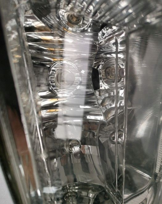 LAMPA VOLVO FH12 fh13 ORYGINAŁ LEWA - Farol dianteira de Caminhão: foto 2 LAMPA VOLVO FH12 fh13 ORYGINAŁ LEWA - Farol dianteira de Caminhão: foto 2