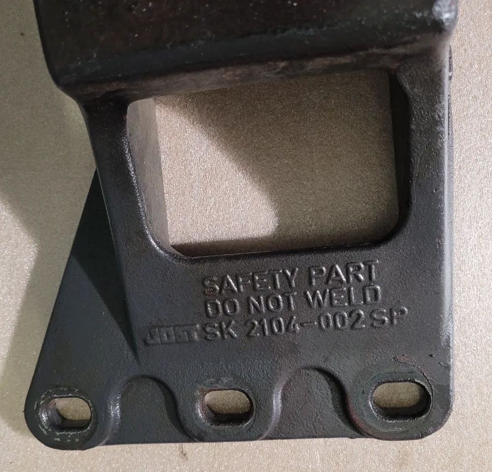 ŁAPY JOST MOCOWANIE SIODŁA 150MM - Quinta-roda de Caminhão: foto 2 ŁAPY JOST MOCOWANIE SIODŁA 150MM - Quinta-roda de Caminhão: foto 2