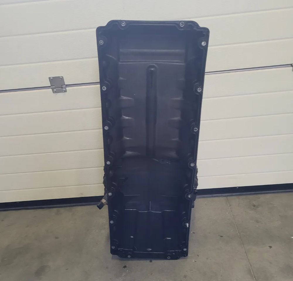 MISKA OLEJOWA MERCEDES ACTROS MP4 A470 010 34 13 - Cárter de óleo de Caminhão: foto 4 MISKA OLEJOWA MERCEDES ACTROS MP4 A470 010 34 13 - Cárter de óleo de Caminhão: foto 4