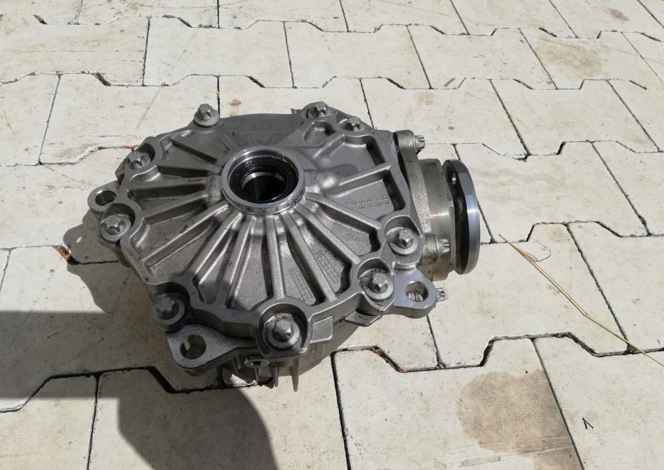 MOST DYFER MERCEDES A 221 335 01 08 - Diferencial de Caminhão: foto 1 MOST DYFER MERCEDES A 221 335 01 08 - Diferencial de Caminhão: foto 1