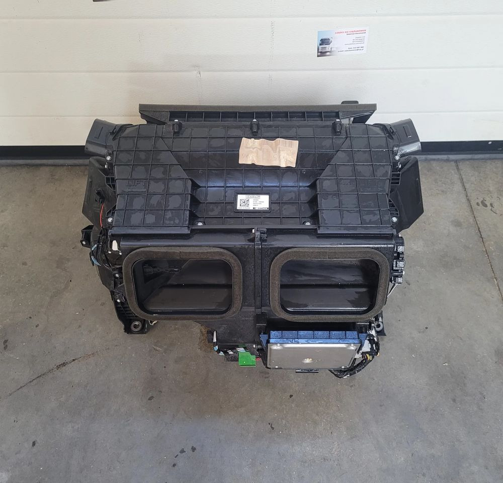 NAGRZEWNICA DAF XF 106 FL 2255994 CHWALIM116 - Aquecimento/ Ventilação de Caminhão: foto 1 NAGRZEWNICA DAF XF 106 FL 2255994 CHWALIM116 - Aquecimento/ Ventilação de Caminhão: foto 1