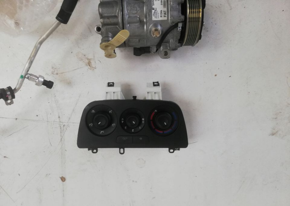 STEROWNIK NAGRZEWNICY FIAT DOBLO, COMBO - Aquecimento/ Ventilação de Veículo comercial: foto 1 STEROWNIK NAGRZEWNICY FIAT DOBLO, COMBO - Aquecimento/ Ventilação de Veículo comercial: foto 1