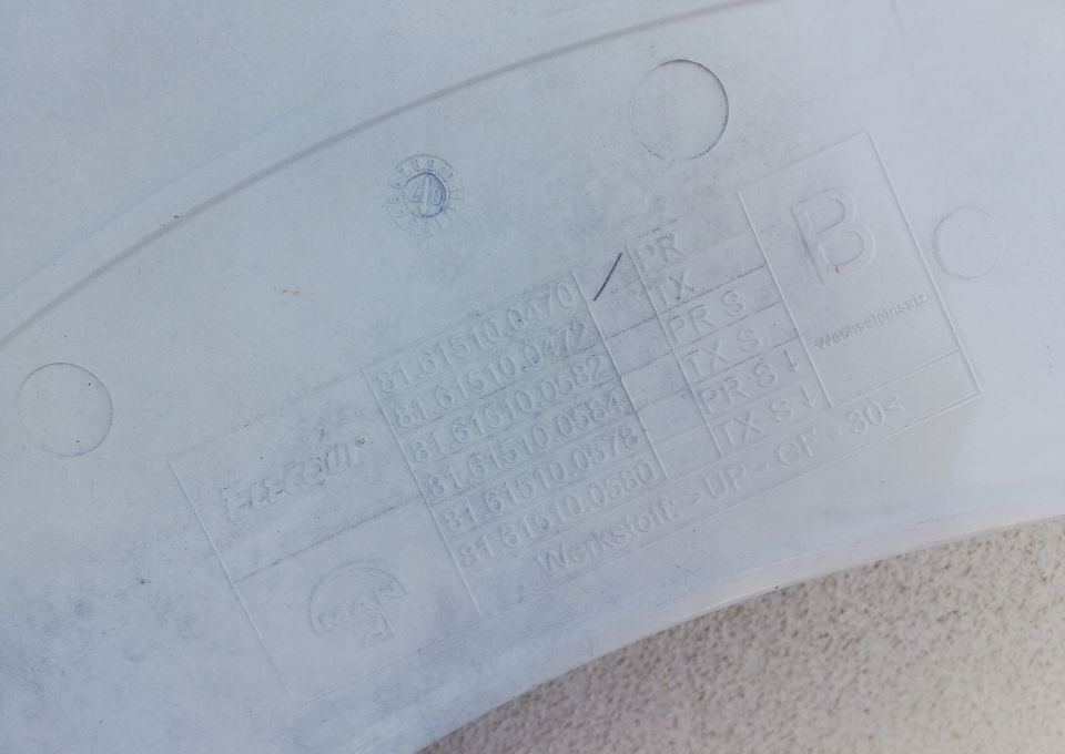 STOPNICA MAN TGS TGA ROBOCZY WASKA KABINA RH. - Estribo de Caminhão: foto 3 STOPNICA MAN TGS TGA ROBOCZY WASKA KABINA RH. - Estribo de Caminhão: foto 3