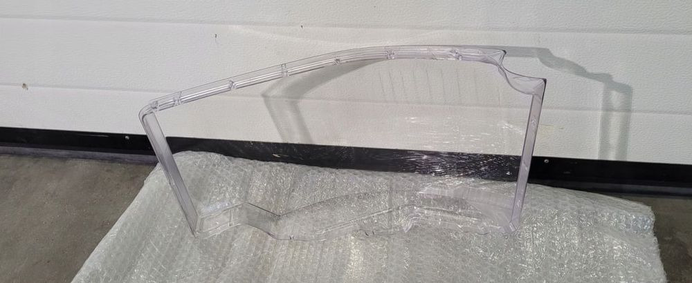 SZKLO KLOSZ LAMPY RENAULT RANGE T GAMA PRAWY - Farol dianteira de Caminhão: foto 2 SZKLO KLOSZ LAMPY RENAULT RANGE T GAMA PRAWY - Farol dianteira de Caminhão: foto 2