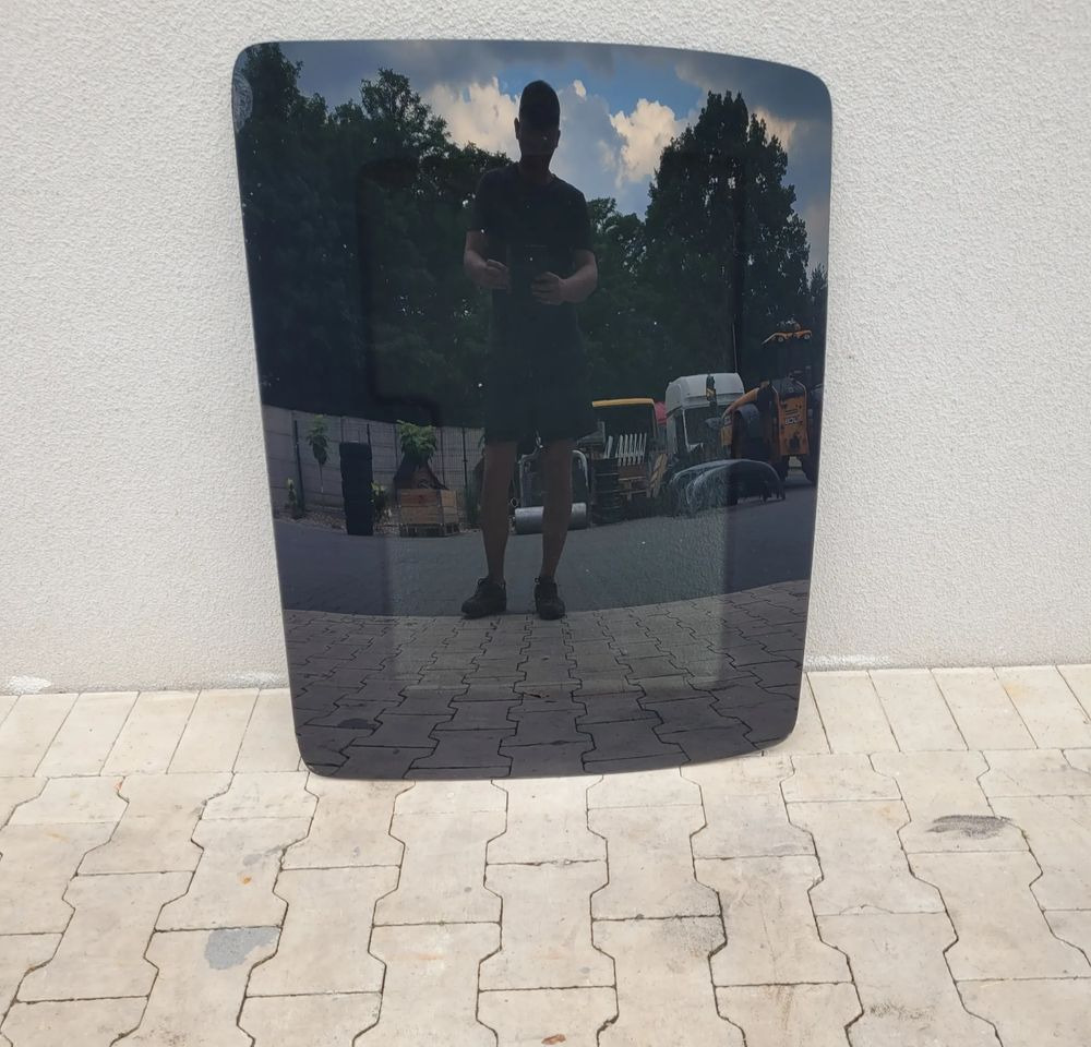 SZYBERDACH VOLVO FH4 - Carroceria e exterior: foto 1 SZYBERDACH VOLVO FH4 - Carroceria e exterior: foto 1