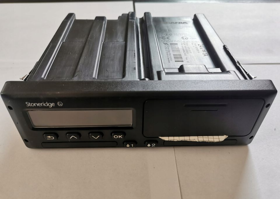 TACHOGRAF SCANIA S R 2723011 - Tacógrafo de Caminhão: foto 1 TACHOGRAF SCANIA S R 2723011 - Tacógrafo de Caminhão: foto 1