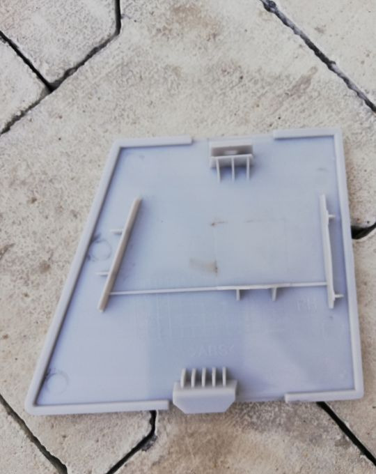 ZAŚLEPKA ZDERZAKA IVECO EUROCARGO ZDERZAK - Para-choque de Caminhão: foto 2 ZAŚLEPKA ZDERZAKA IVECO EUROCARGO ZDERZAK - Para-choque de Caminhão: foto 2