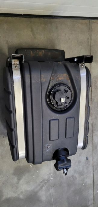 ZBIORNIK PALIWA IVECO EUROCARGO E6 58001480842 - Tanque de combustível de Caminhão: foto 2 ZBIORNIK PALIWA IVECO EUROCARGO E6 58001480842 - Tanque de combustível de Caminhão: foto 2