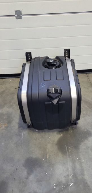 ZBIORNIK PALIWA IVECO EUROCARGO E6 58001480842 - Tanque de combustível de Caminhão: foto 1 ZBIORNIK PALIWA IVECO EUROCARGO E6 58001480842 - Tanque de combustível de Caminhão: foto 1