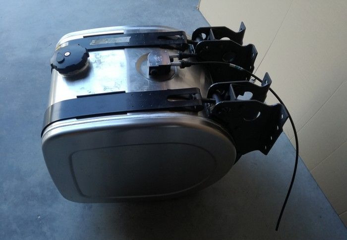 ZBIORNIK PALIWA VOLVO DAF MAN SCANIA Chwalim116 - Tanque de combustível de Caminhão: foto 2 ZBIORNIK PALIWA VOLVO DAF MAN SCANIA Chwalim116 - Tanque de combustível de Caminhão: foto 2