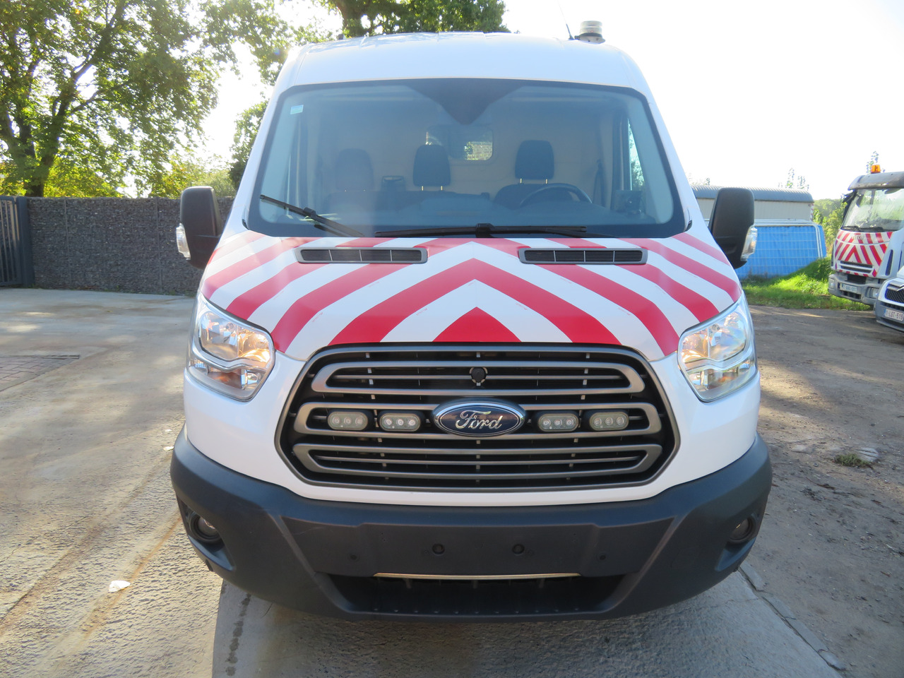 Ford Transit 2.0TDCi - Furgão: foto 2 Ford Transit 2.0TDCi - Furgão: foto 2