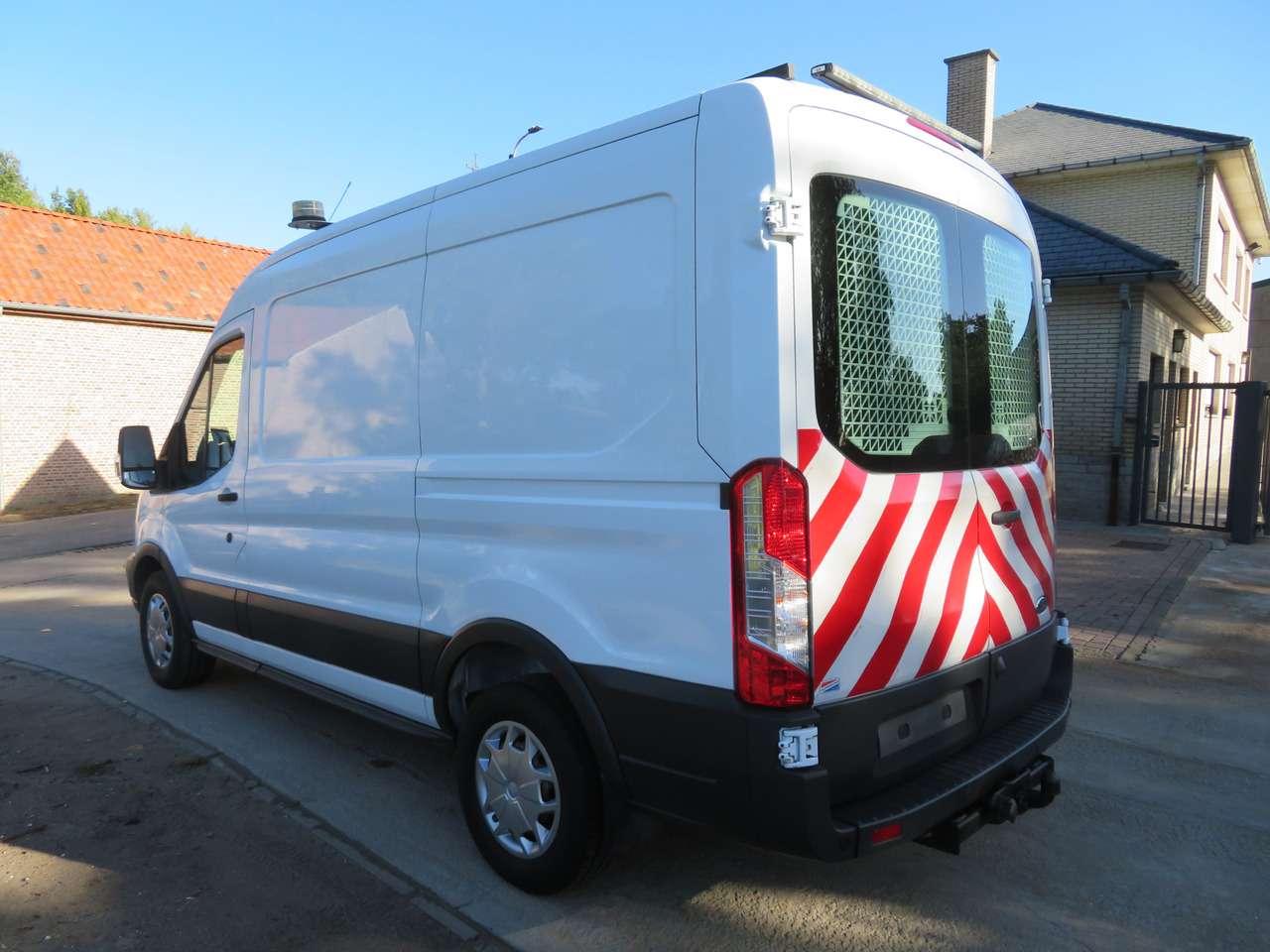 Ford Transit 2.0TDCi - Furgão: foto 5 Ford Transit 2.0TDCi - Furgão: foto 5