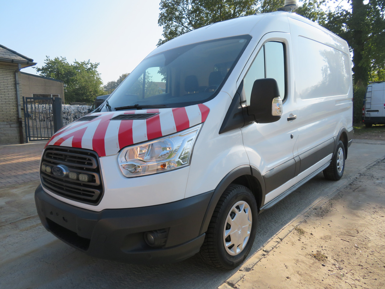 Ford Transit 2.0TDCi - Furgão: foto 3 Ford Transit 2.0TDCi - Furgão: foto 3