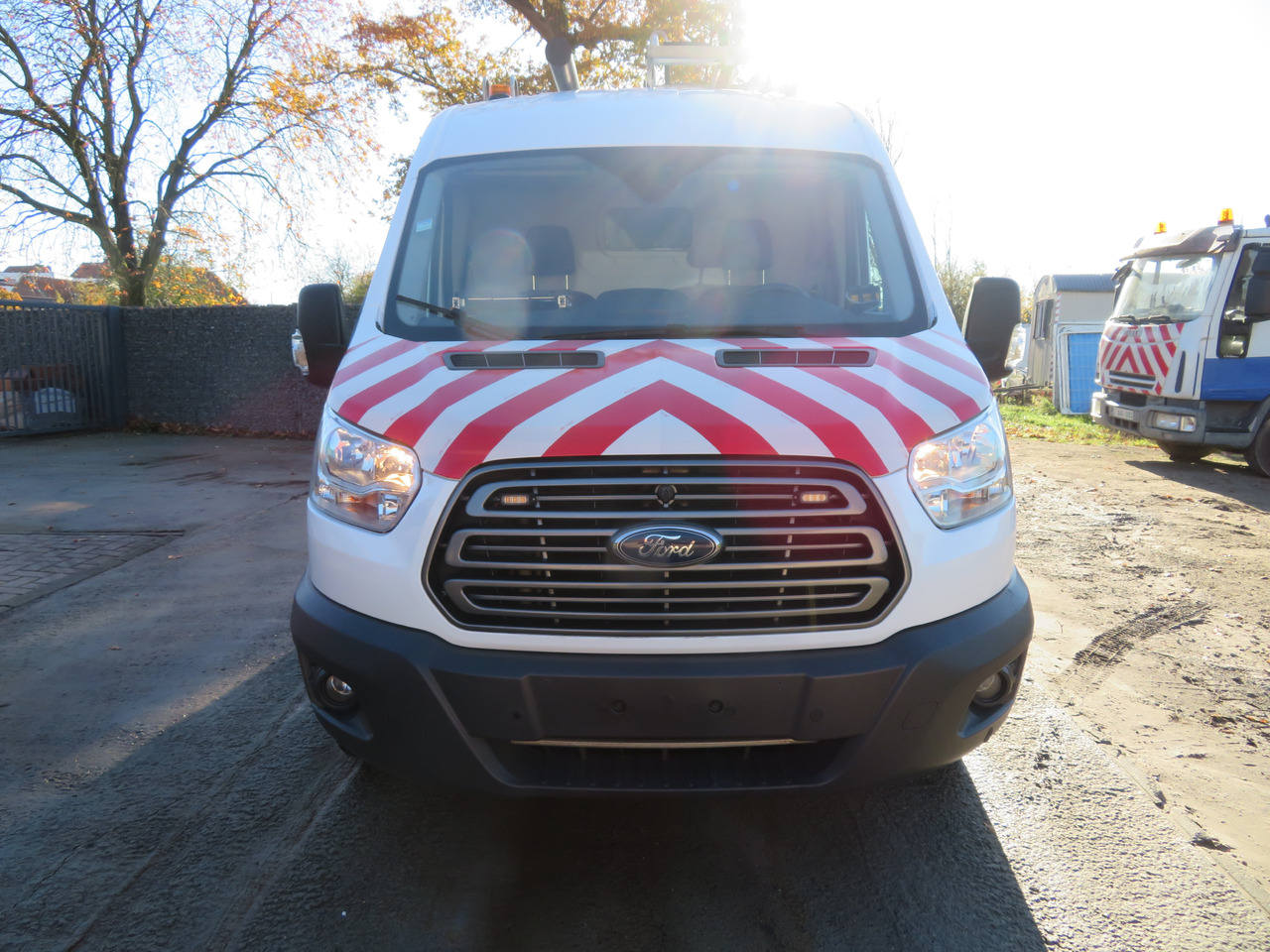 Ford Transit 2.0TDCi - L2H2 - Furgão: foto 2 Ford Transit 2.0TDCi - L2H2 - Furgão: foto 2