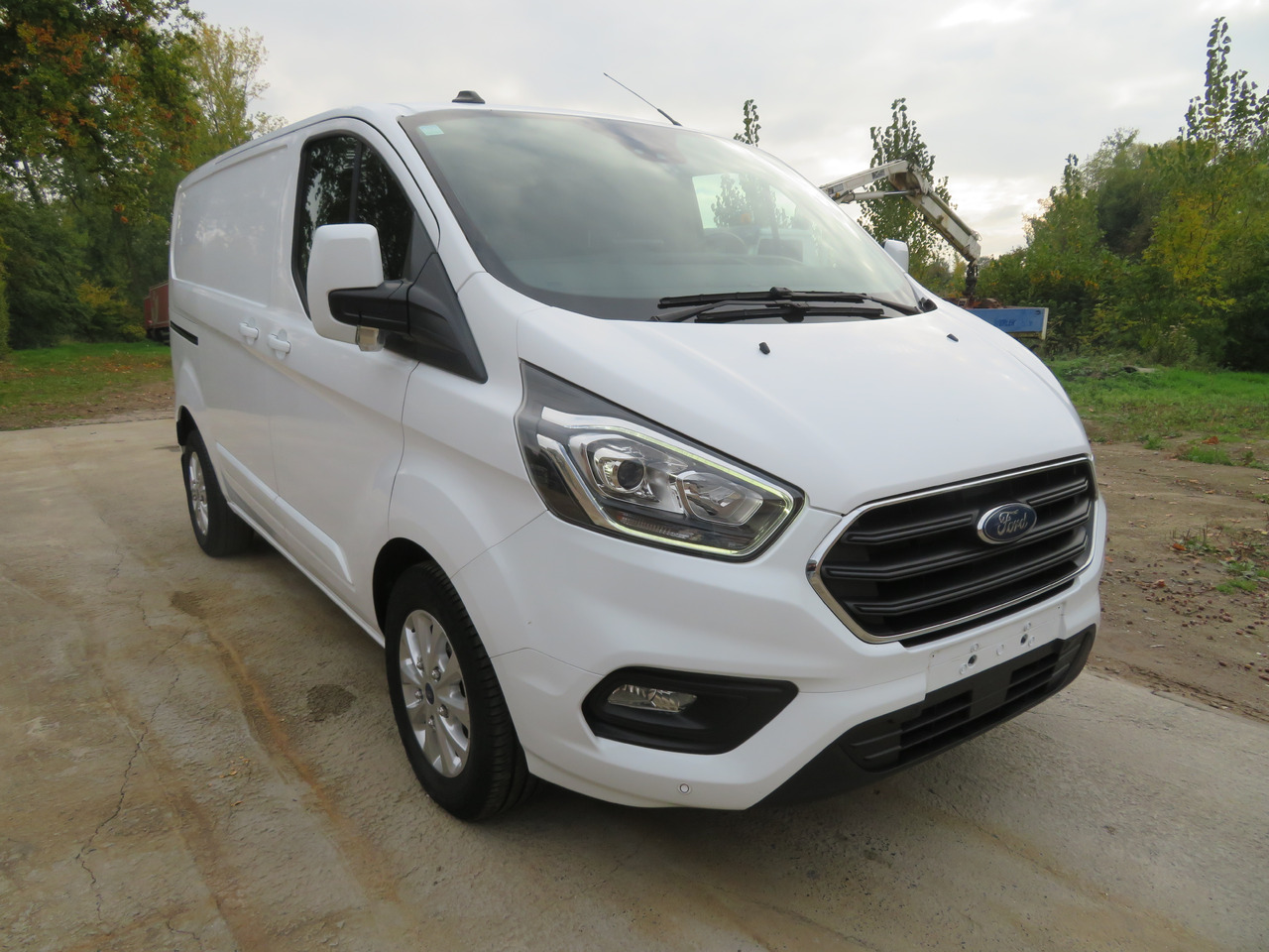 Ford Transit Custom 2.0tdci - Furgão compacto: foto 1 Ford Transit Custom 2.0tdci - Furgão compacto: foto 1