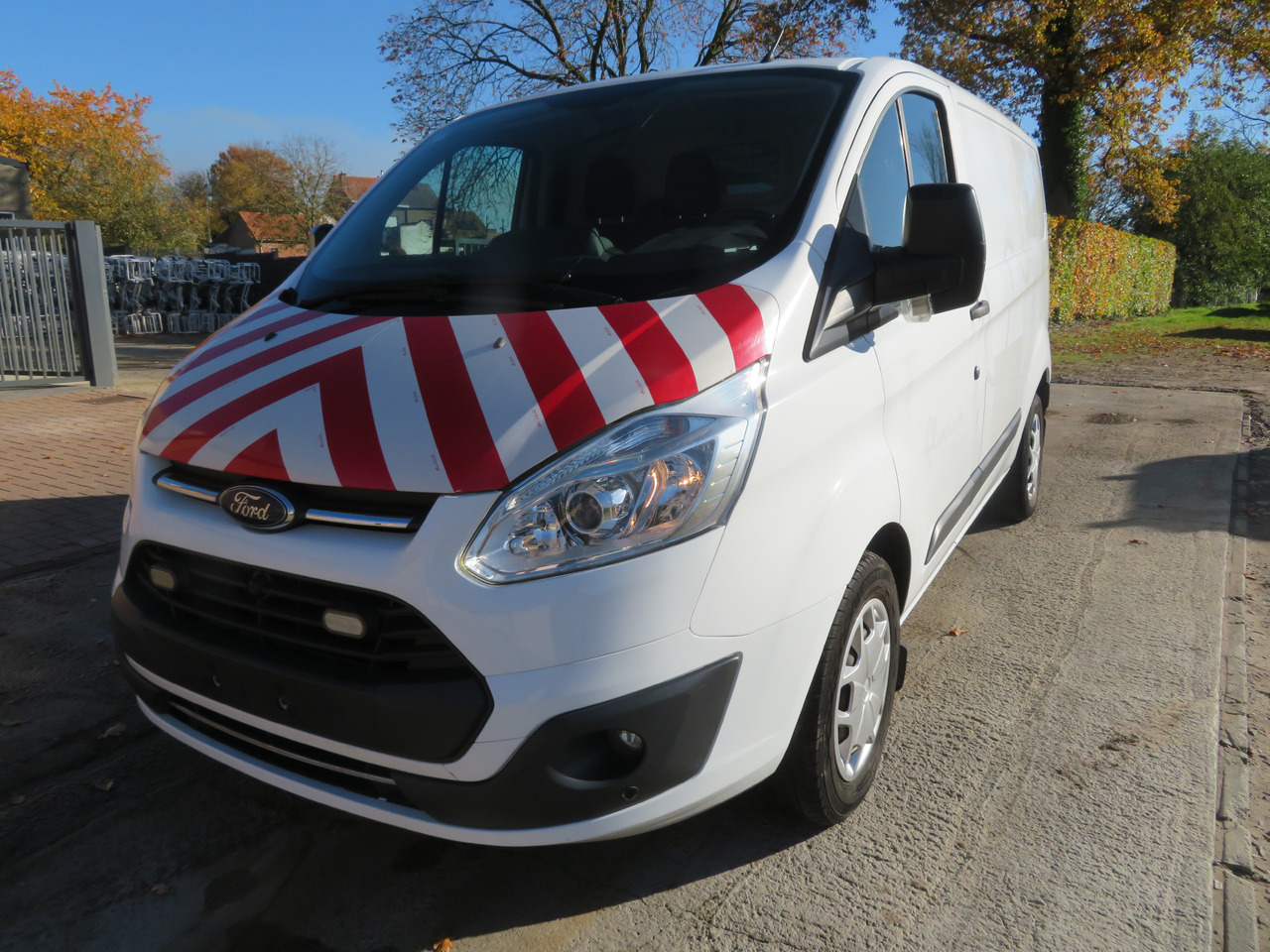 Ford Transit Custom 2.0tdci - Furgão compacto: foto 3 Ford Transit Custom 2.0tdci - Furgão compacto: foto 3